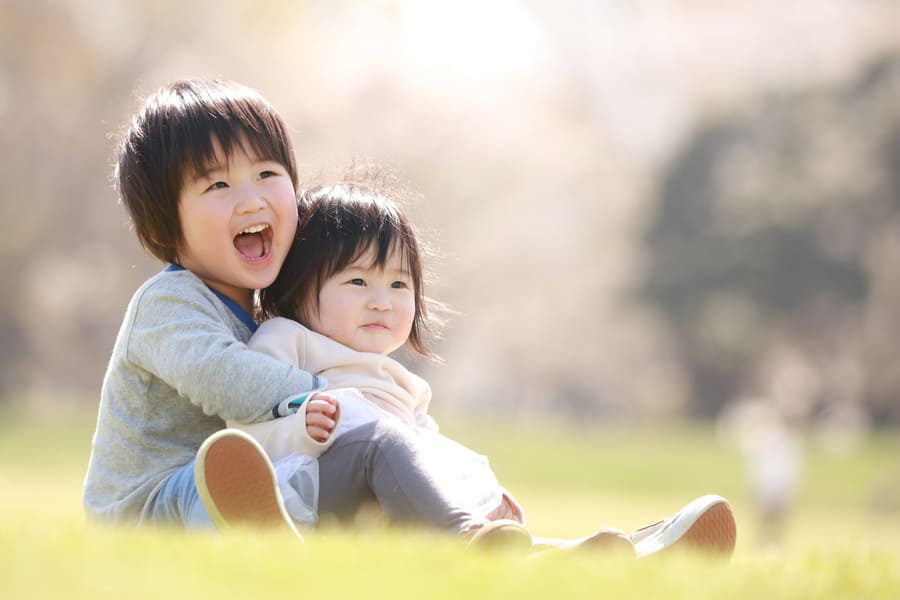 小児矯正治療を受けるお子様のイメージ